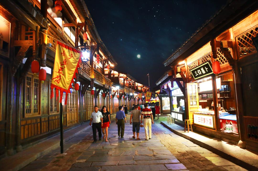 喜欢看直播买东西_看直播带货的都是些什么人_为什么有人会喜欢看直播带货？