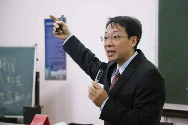 鼓励年轻人生育_专家称鼓励生育问题还是得问年轻人_鼓励生育几几年