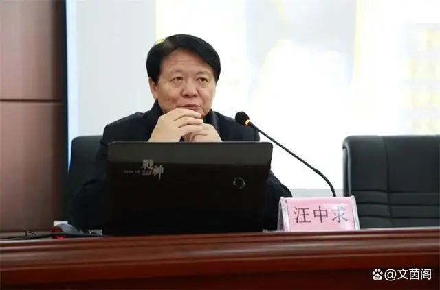 专家称鼓励生育问题还是得问年轻人_鼓励生育时代来临_鼓励生育的年代