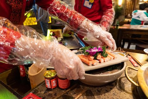 疫情之下，官员带头堂食吃火锅，餐饮业能否迎来春天？-云上资源整合网