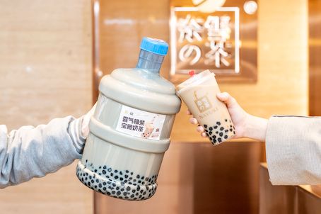 晒牛肉怎么腌制_脆牛肉十斤_重庆市民：牛肉晒了一天嘎嘣脆