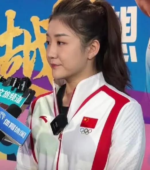 陈梦回应佩戴定制首饰参赛_陈梦项链什么牌子_陈梦首饰