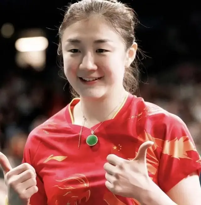 陈梦手链定制_陈梦戴的手链什么牌_陈梦回应佩戴定制首饰参赛